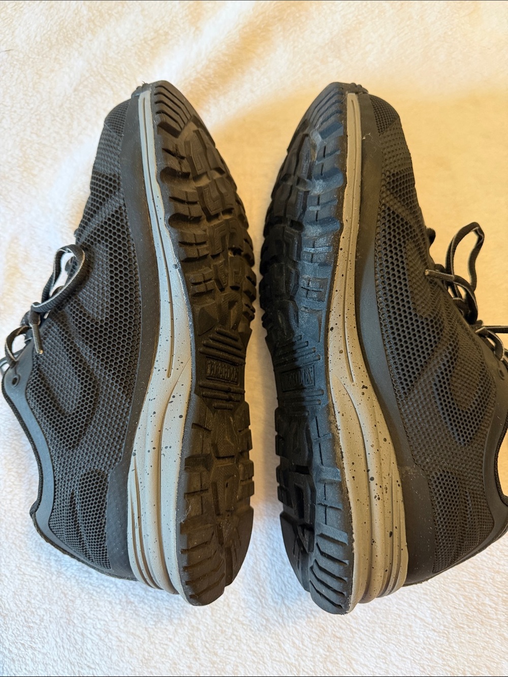 Brahma Men's Black Mesh Athletic Work Sneakers - Picture 3 of 6